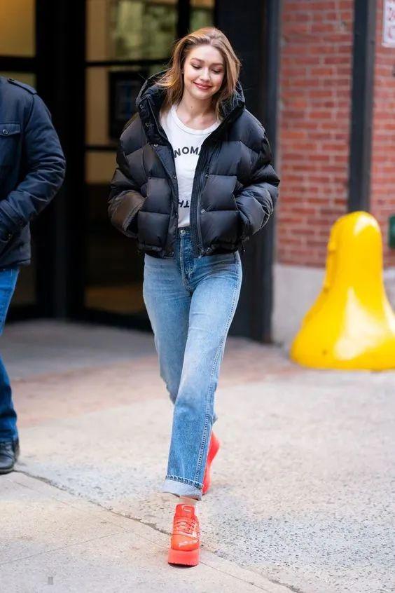 E策略平台 今年冬天“ 羽绒服+鞋子 ” 这样搭配，让你高级温暖一整个冬天！